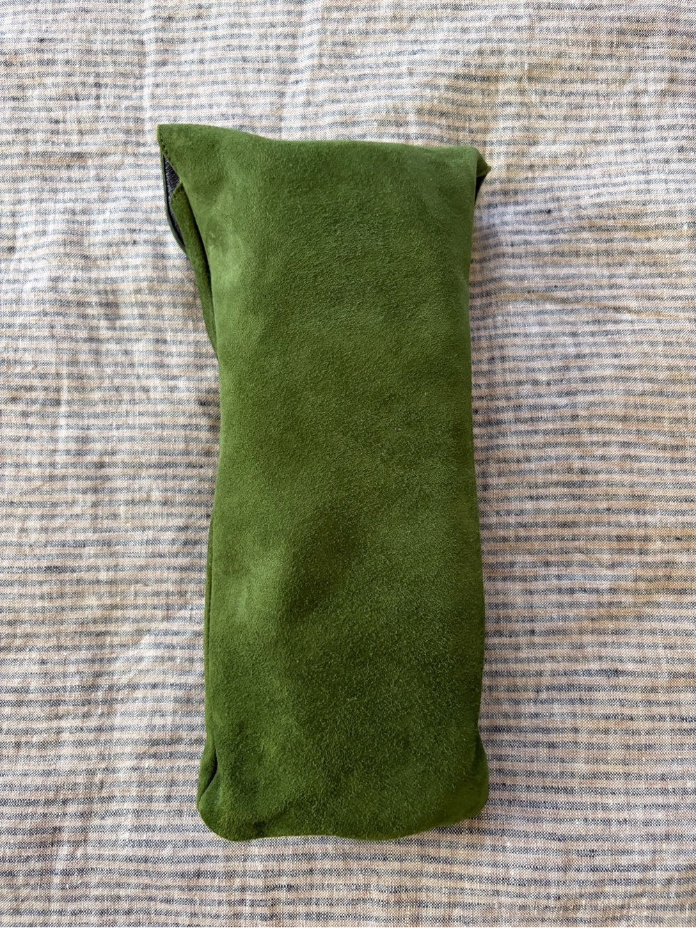 Brand New, never worn Charvet Green Suede Men’s Slip-On Loafers with Pouch - Picture 4 of 6